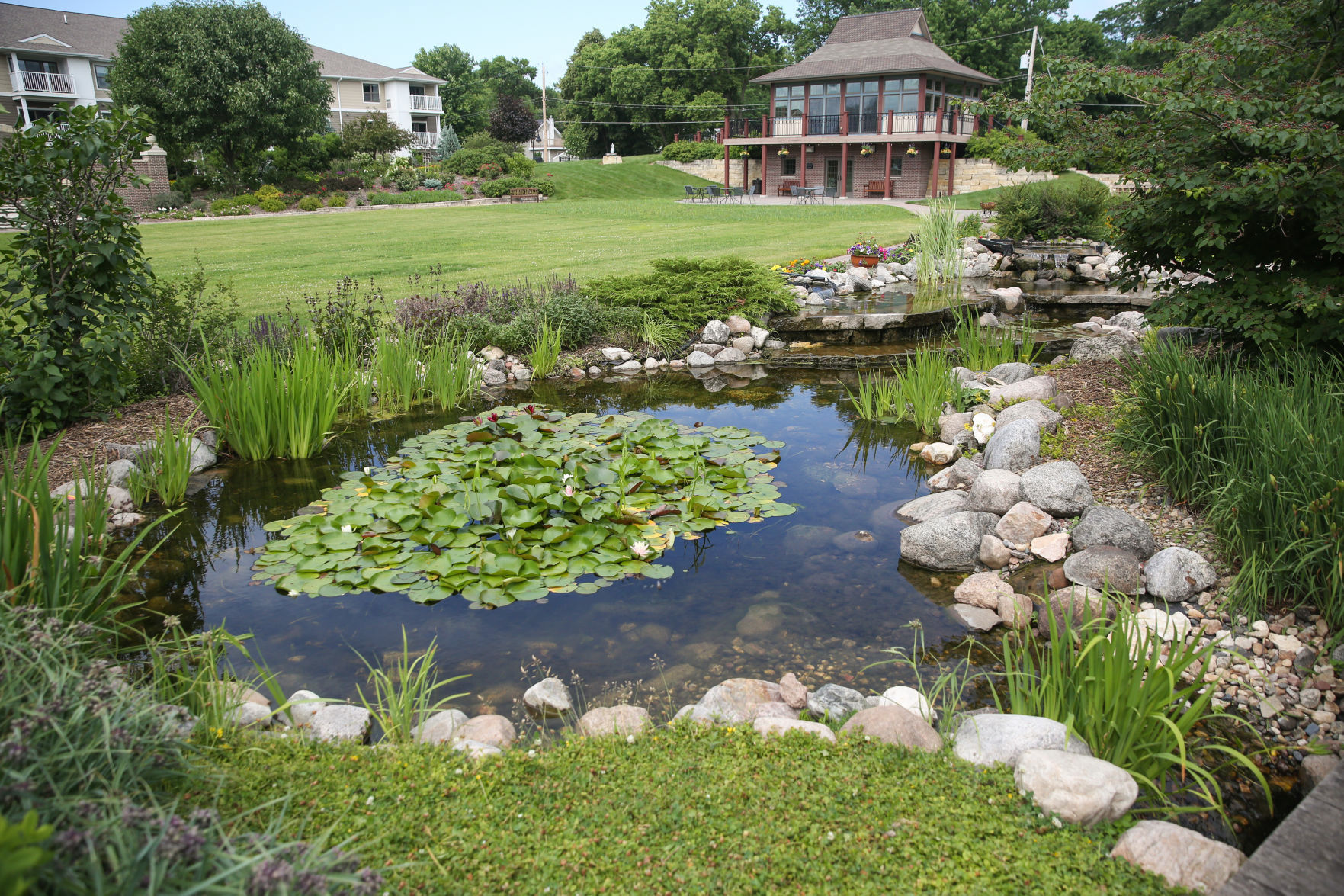 Clear Lake travel - Central Gardens